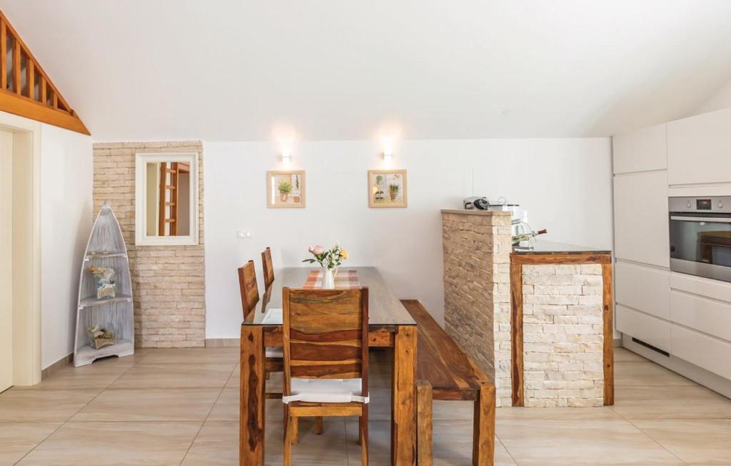 Villa Kristina - Ferienhaus Baska Voda - Topici, Private Outdoor Swimmingpool, Wifi Dış mekan fotoğraf