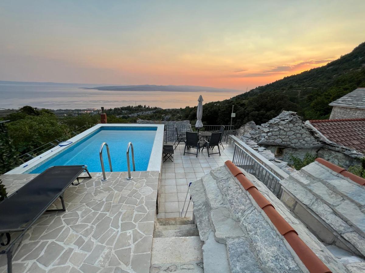 Villa Kristina - Ferienhaus Baska Voda - Topici, Private Outdoor Swimmingpool, Wifi Dış mekan fotoğraf